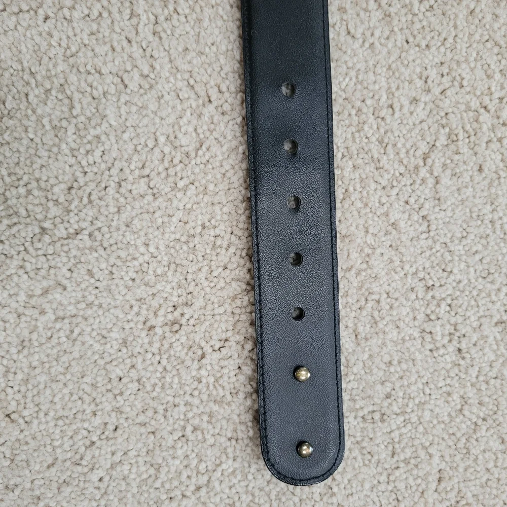 N/A stylish black